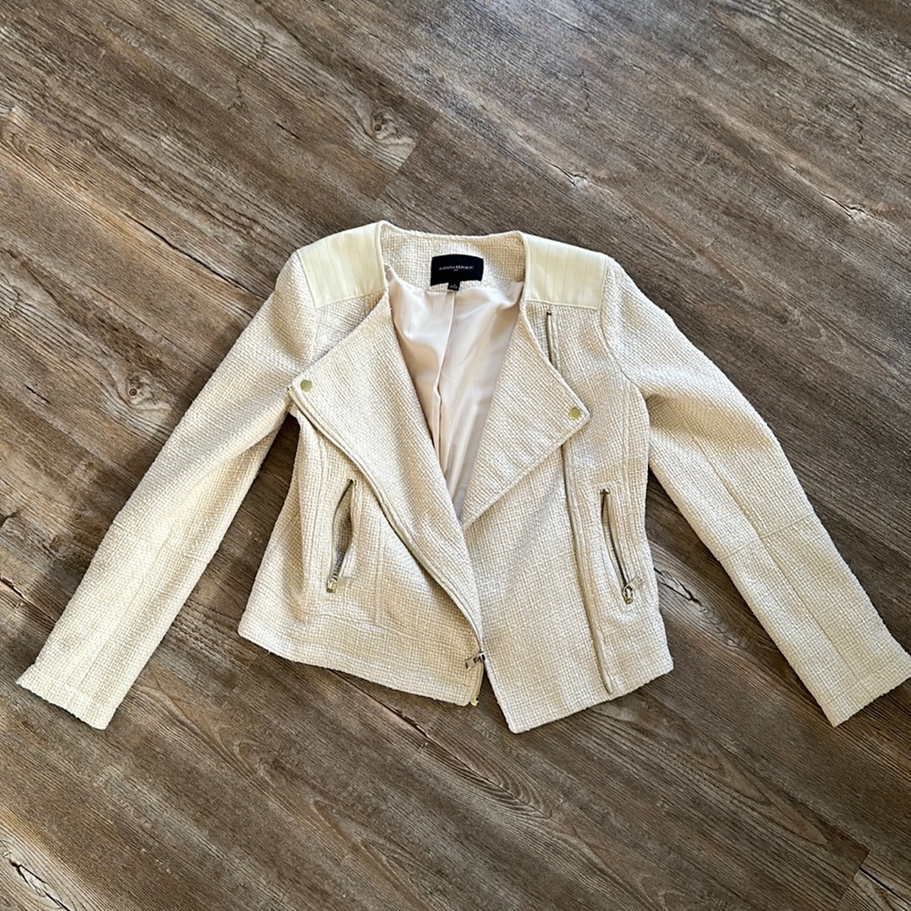 Banana Republic Moto Tweed Jacket. Size 4